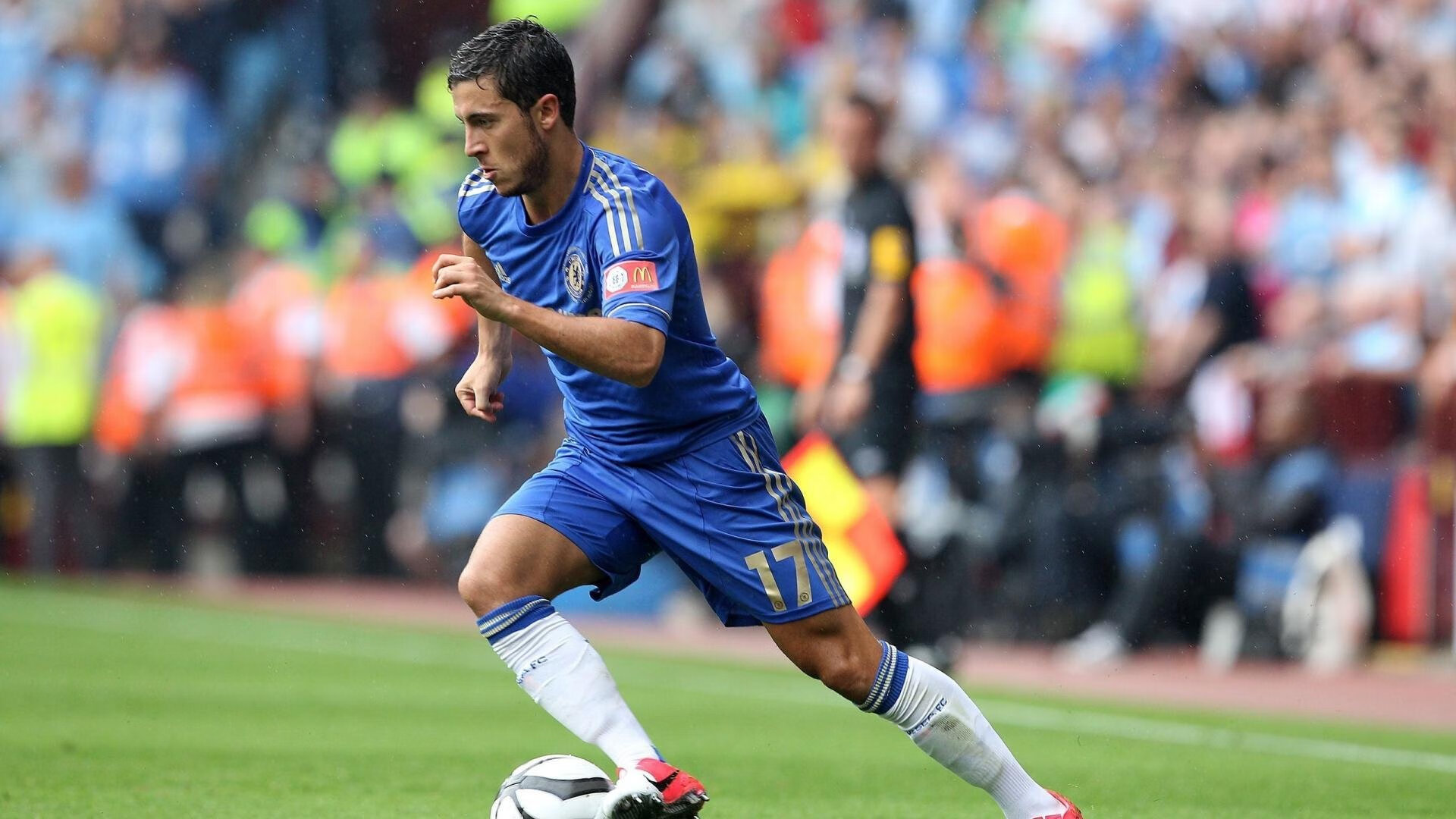 几内亚铁血防线锁死卫冕冠军，佩德里里程碑之夜见证战术革命