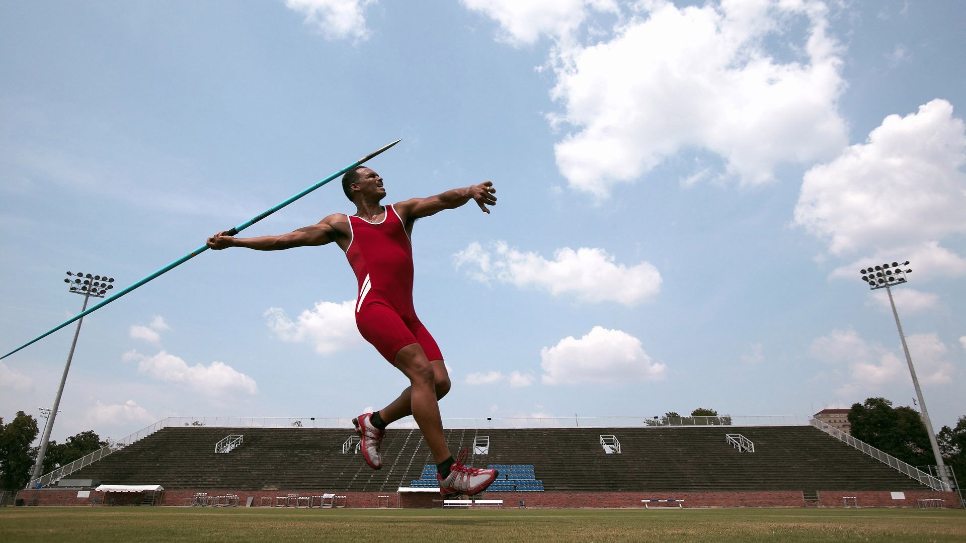 乌拉圭完胜韩国，萨内状态火热，一场胜利与一个信号